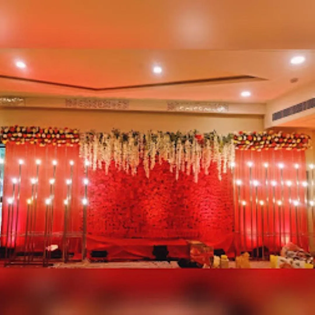 Hotel Radiance Courtyard,바라나시