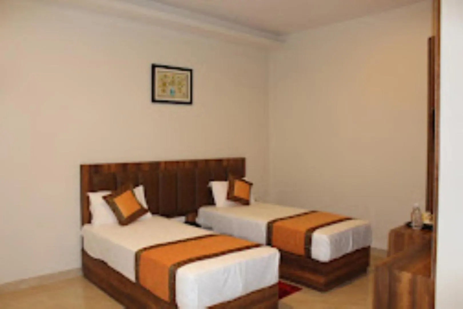 Hotel Radiance Courtyard,바라나시