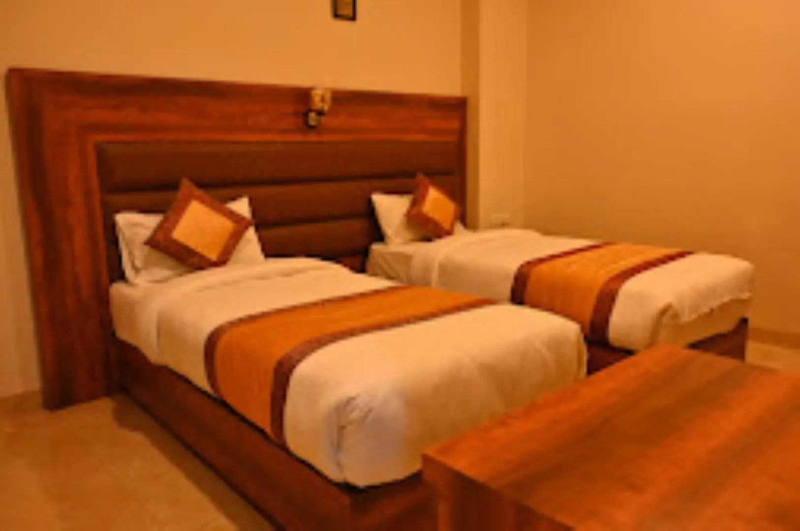 Hotel Radiance Courtyard,바라나시
